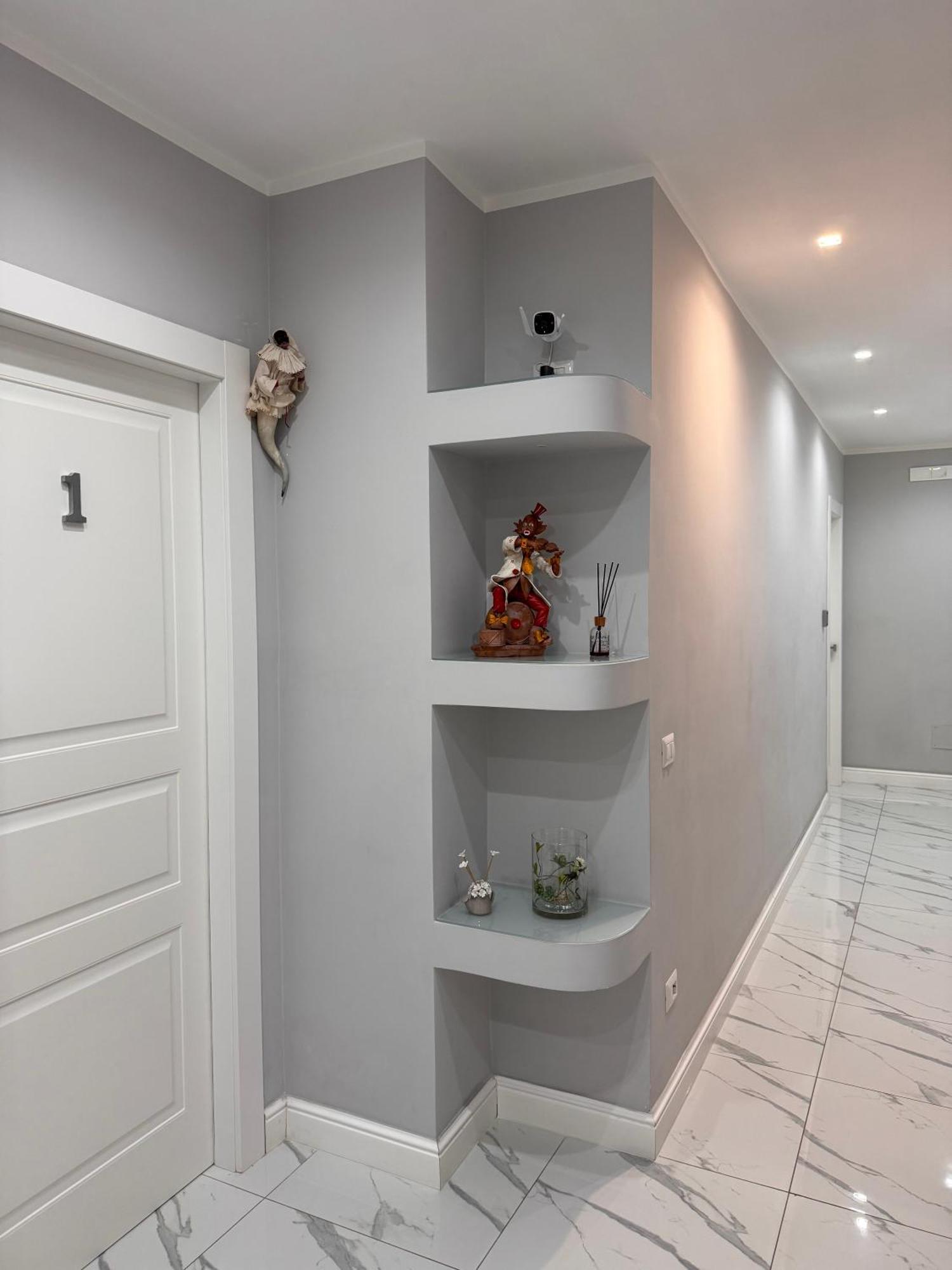 Lady Mary'S Luxury Suites Napels Buitenkant foto